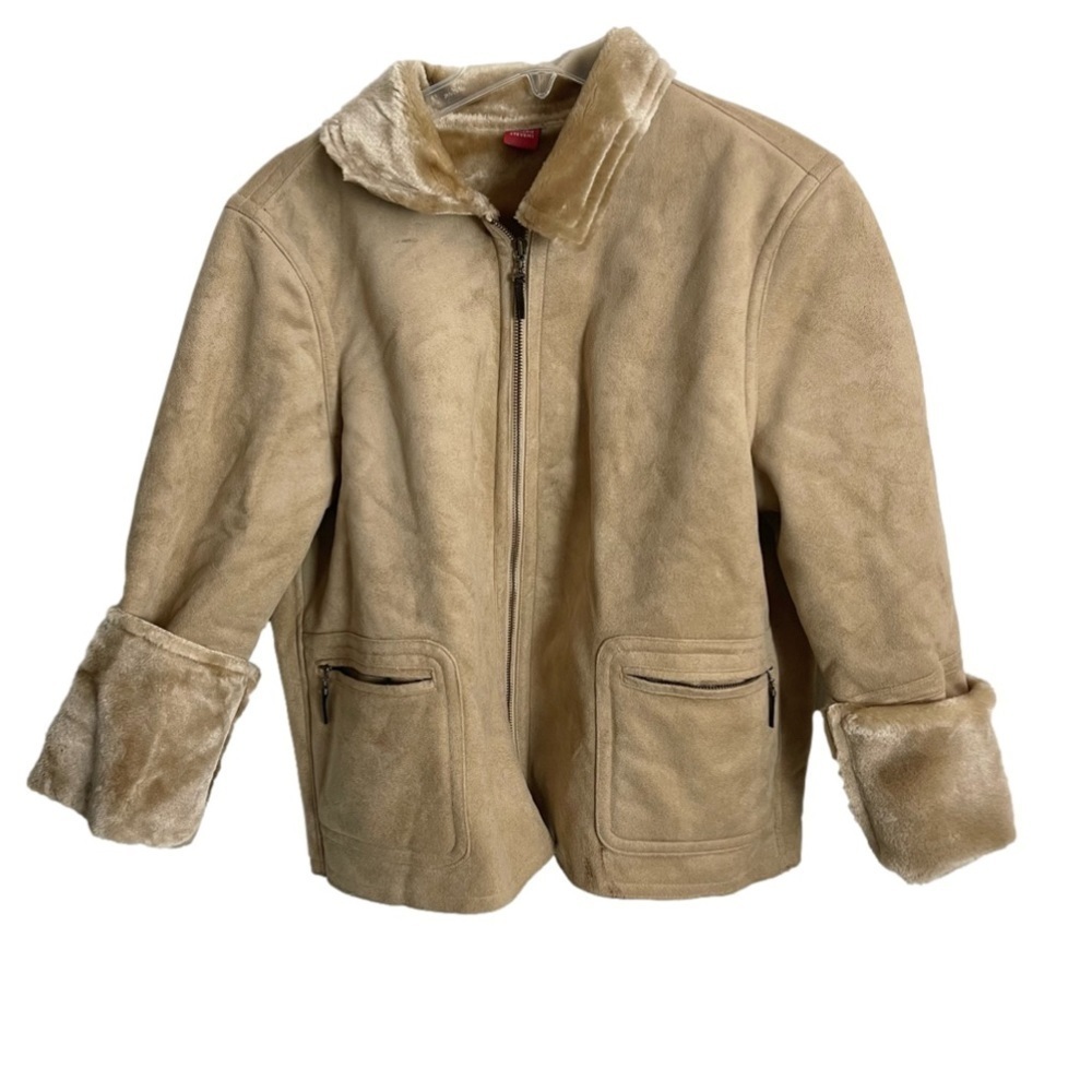 Women’s Valarie Stevens Tan Fur Jacket Size XL!